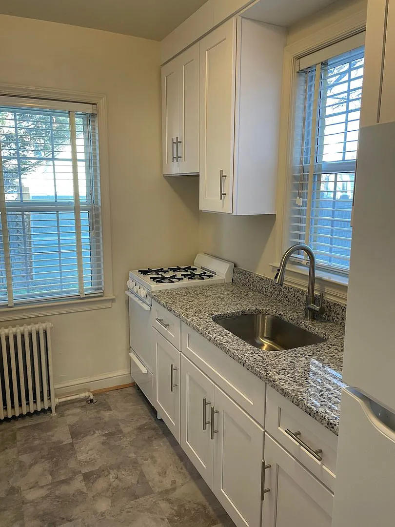 Ramsey Apartments — Photo 3