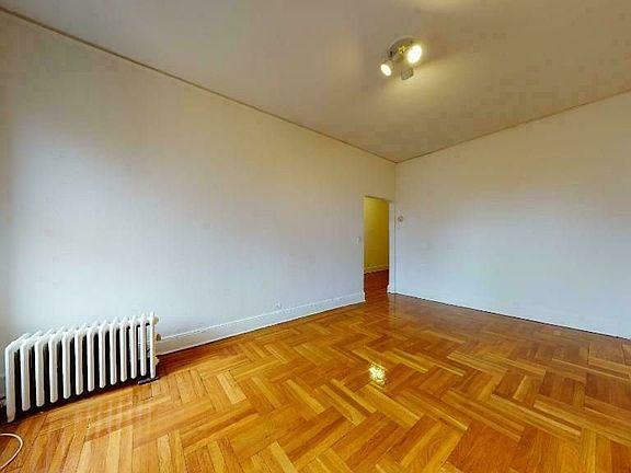 2nd image of 425 W 57th St APT 5G