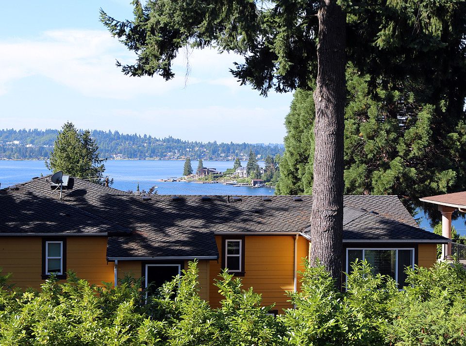Lake View from Main Floor