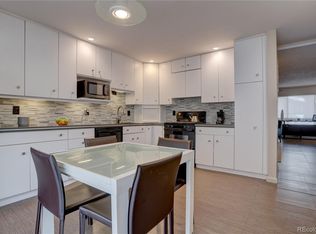 6495 E Happy Canyon Rd APT 70, Denver, CO 80237