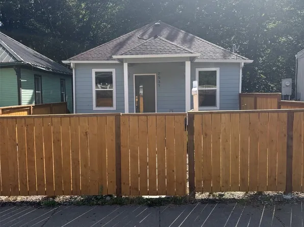 7537 S Dillard Avenue, Concrete, WA 98237