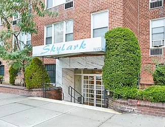 Rented by Gama Group