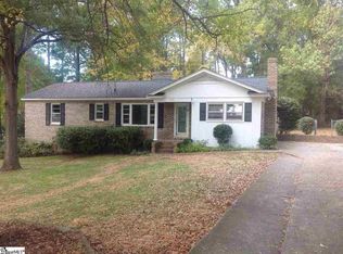 202 Spruce St, Clinton, SC 29325