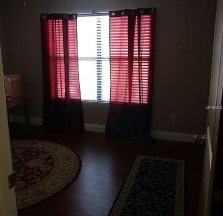 4th image of 609 Casa Park Ct N