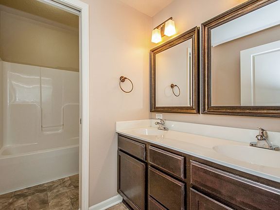 5th image of 444 Welch Ave Unit 102