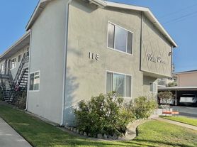 118 Virginia Street, 5