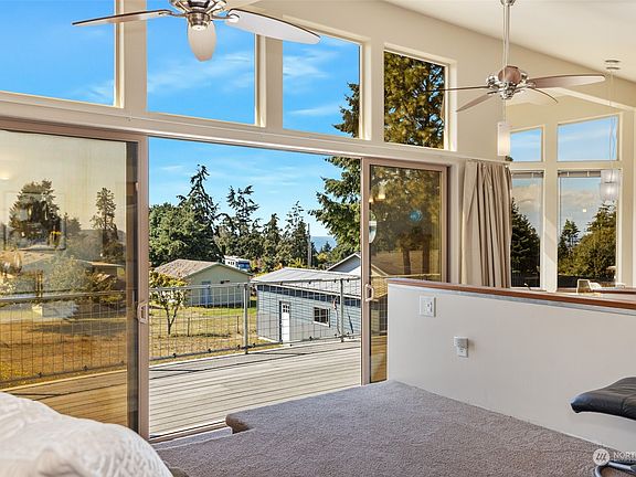 4th image of 132 Alder Drive