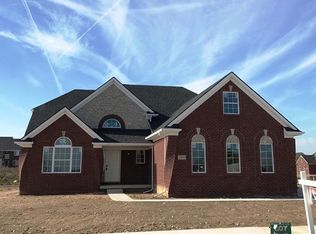24015 Enclave Dr, South Lyon, MI 48178