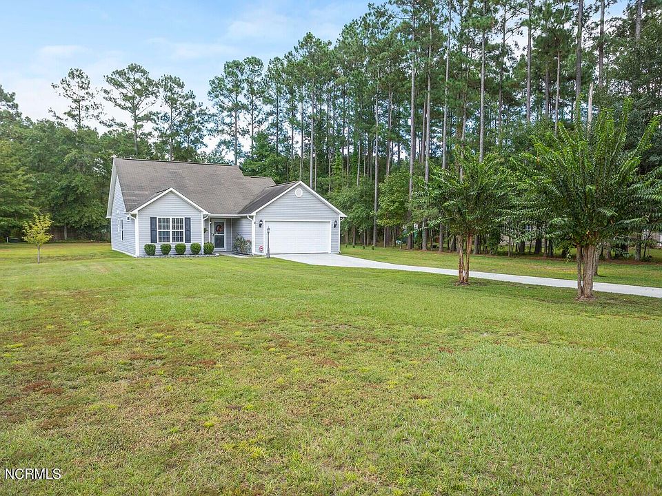 7811 Old River Road, Burgaw, NC 28425 | Zillow