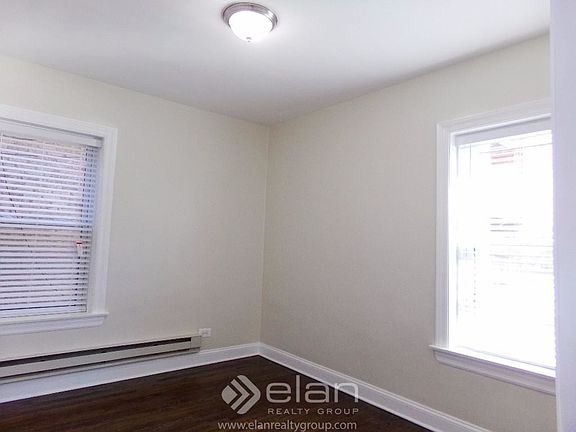 4th image of 3819 N Greenview Ave #X-1e