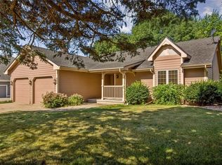 804 Scenic View Blvd, Altoona, IA 50009