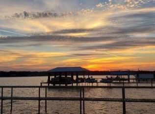 1682 Rogers Rd, Newark, TX 76071