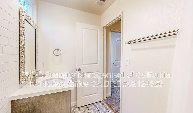 360 Manka Cir — Photo 23