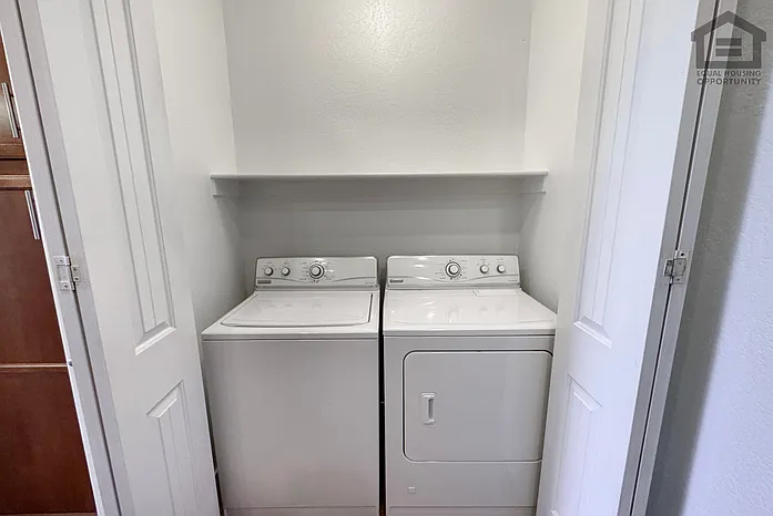 10260 E White Feather Ln #2015 — Photo 13