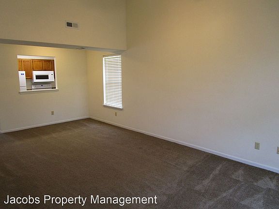 5th image of 3519 Prescott Dr