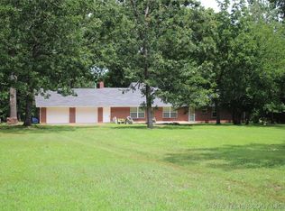 8101 S 700th Rd, Wyandotte, OK 74370