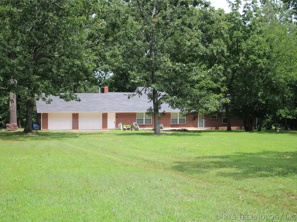 8101 S 700th Rd, Wyandotte, OK 74370