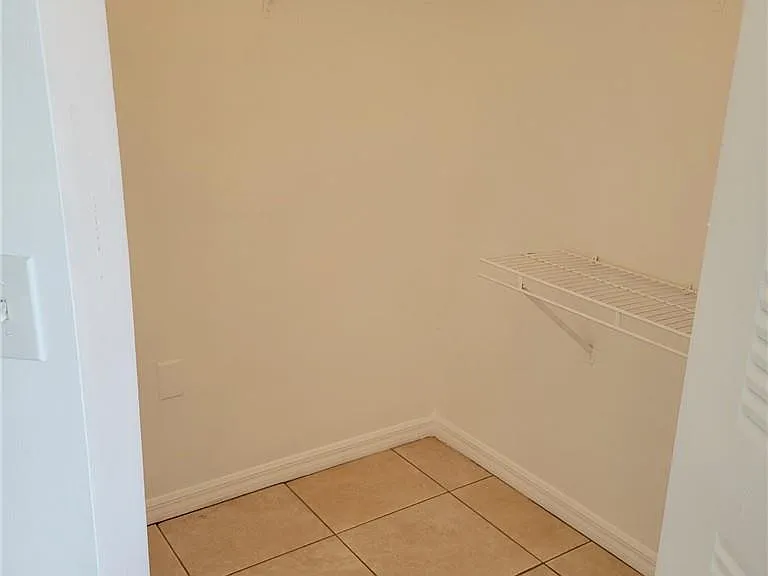 5005 Wiles Rd #108 — Photo 16