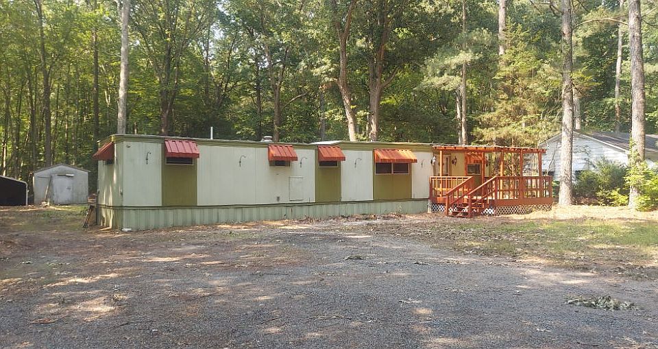 1st image of 62 Woods Cove Ln