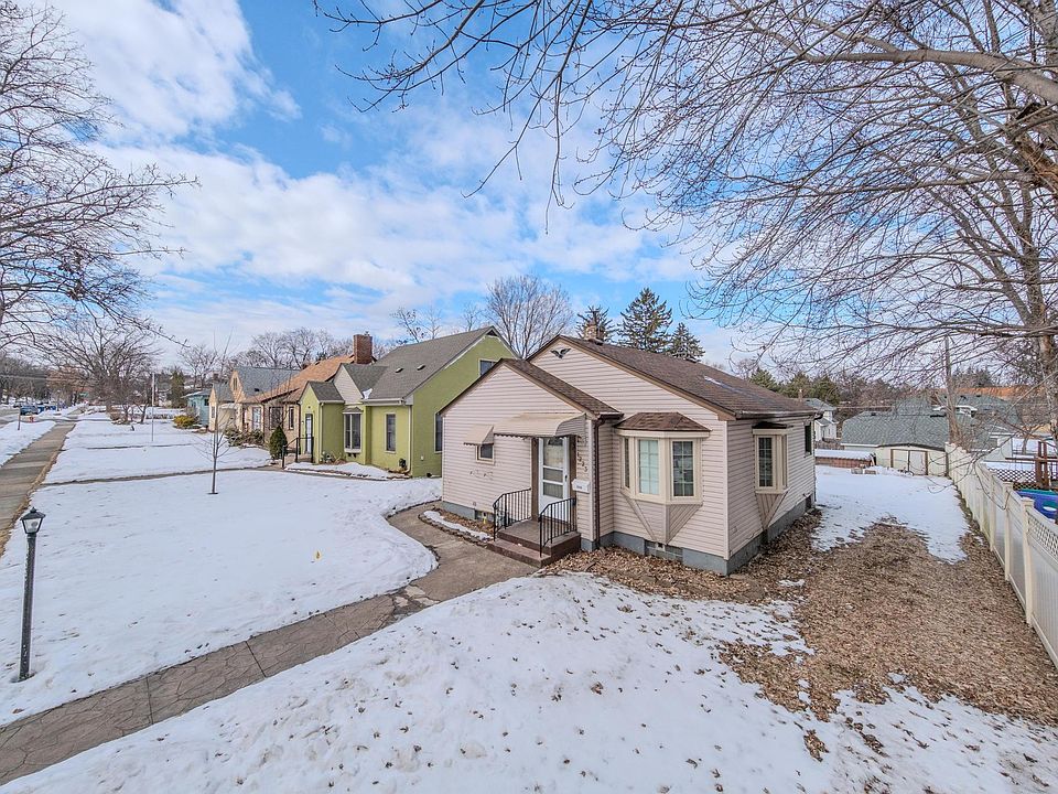 1st image of 1223 McLean Ave