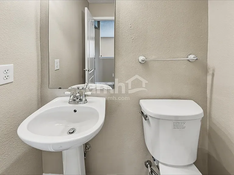 14249 Country Breeze Ln — Photo 10