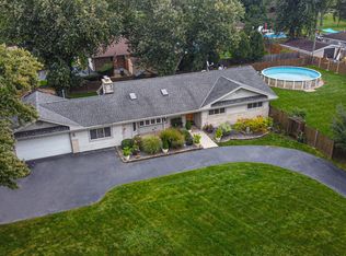 10S021 Scheel Dr, Willowbrook, IL 60527