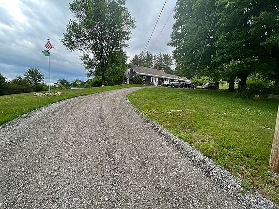 4th image of 211 Old Troy Rd