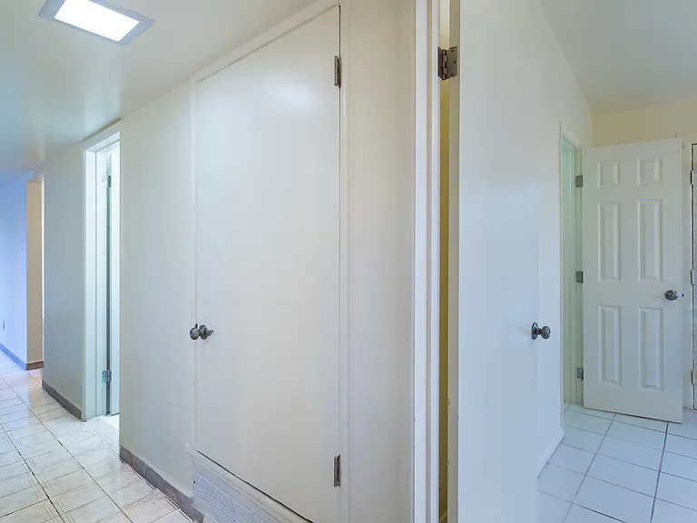 535 N Cimarron St — Photo 27