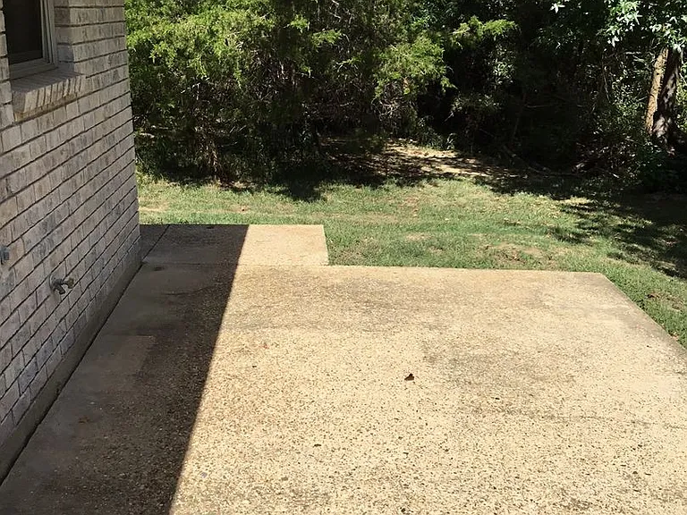 149 Katie Cir — Photo 3