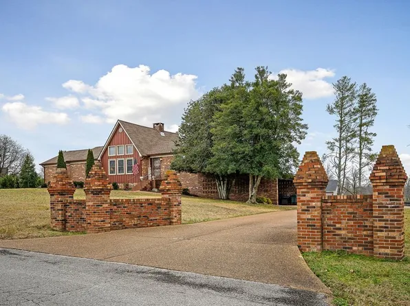 5475 Walnut Rd, Baxter, TN 38544