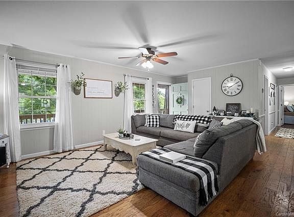 5th image of 4309 Pinto Ln