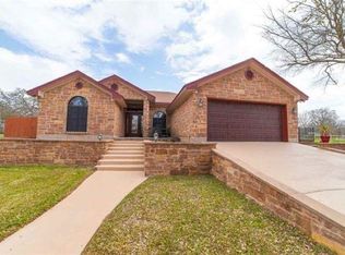 1605 Hamilton St, Burnet, TX 78611