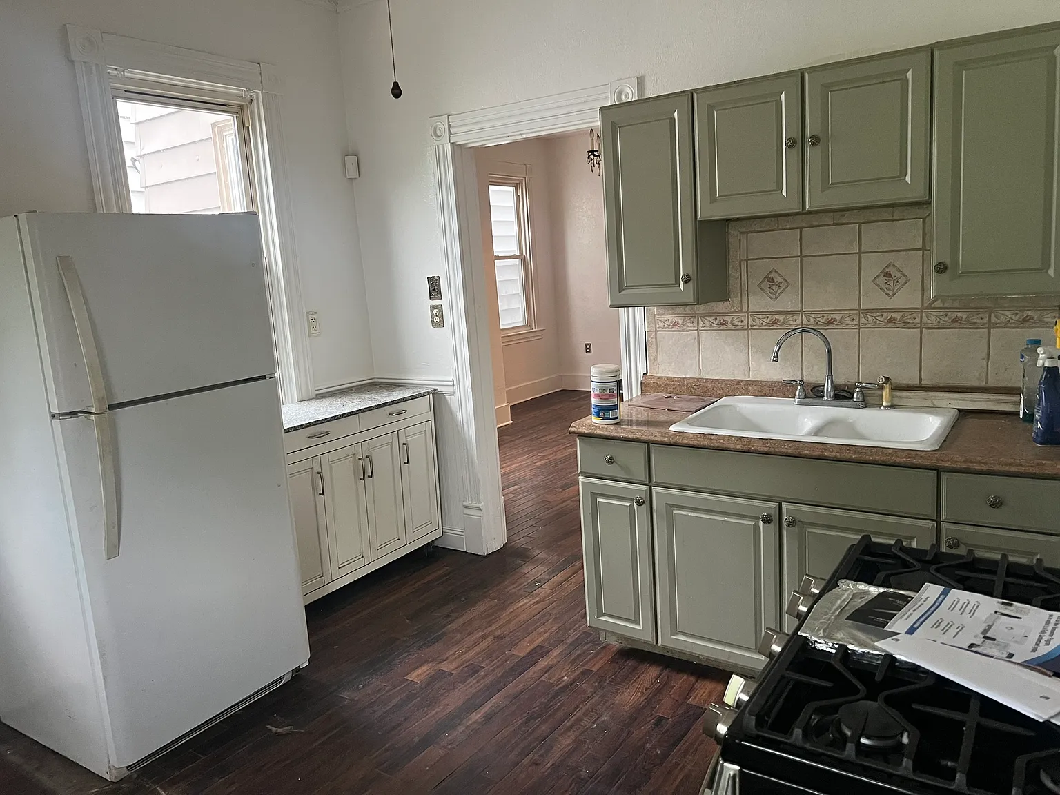 4 bed, 2086 sqft, $1,750 — Photo 3