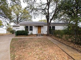 2613 2nd St, Bedford, TX 76021