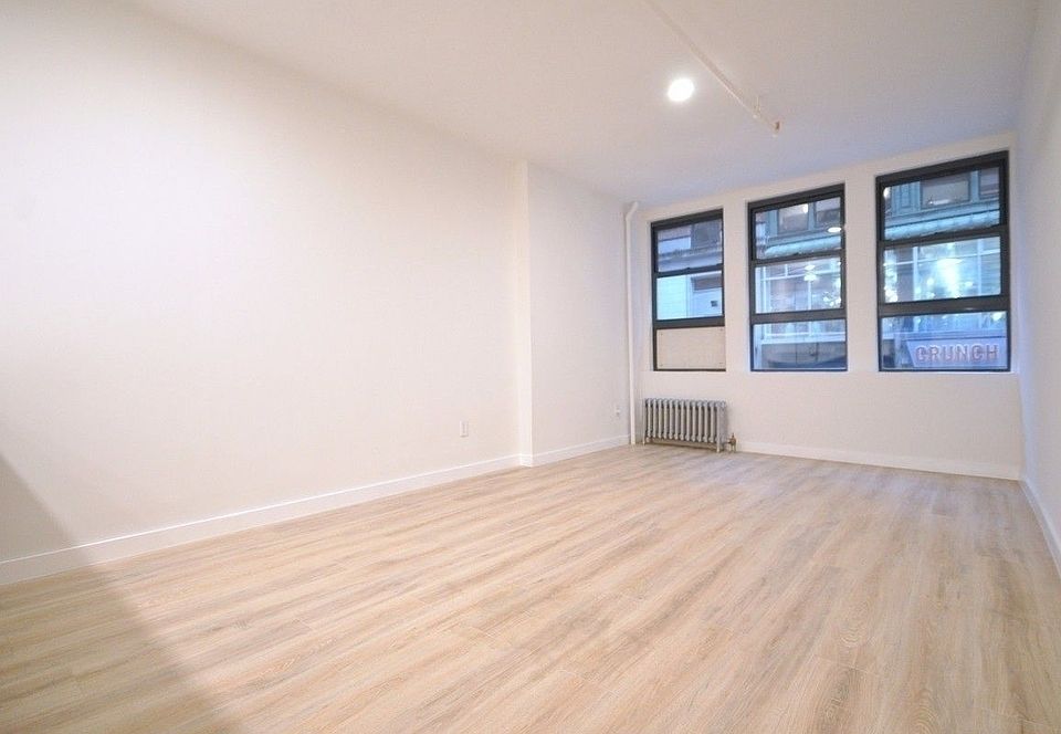 1st image of 243 W 54th St APT 1D