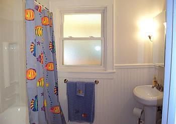 Remodeled bathroom!!