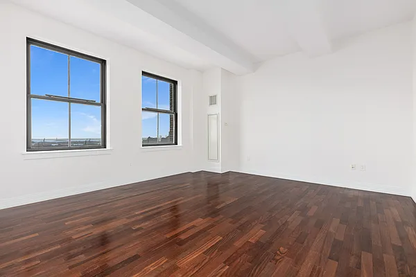 Sold by Compass | media 8