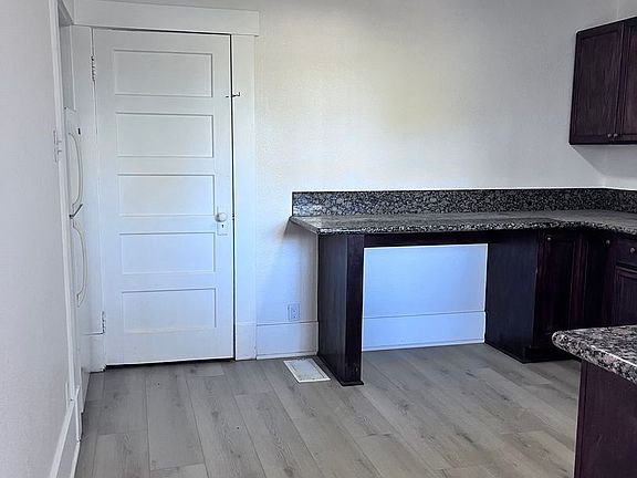 3rd image of 215 E Fern Ave #B