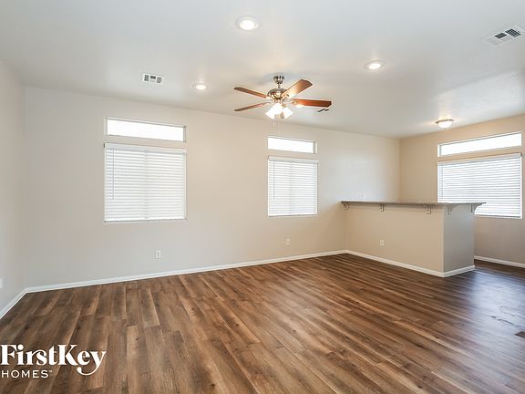 5th image of 3836 Canary Cedar St