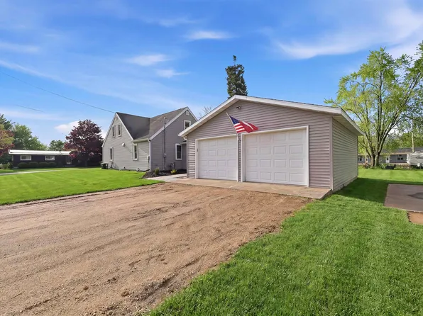 121 N Elm St, Plainfield, WI 54966