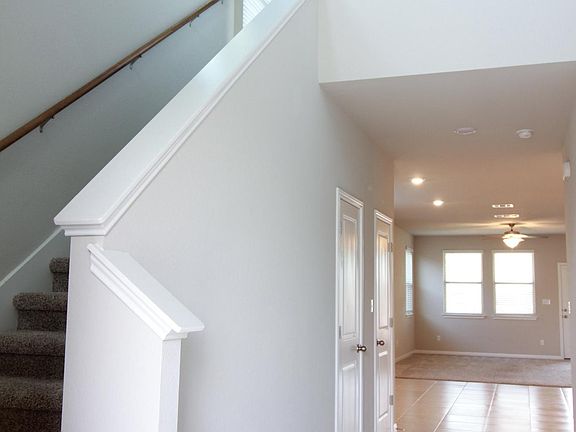 3rd image of 109 McFarland St