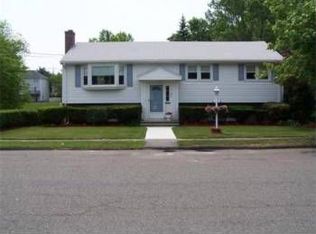 23 Ryan Rd, Danvers, MA 01923