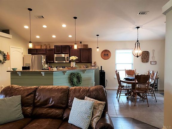 4th image of 4329 Village Oak Ln