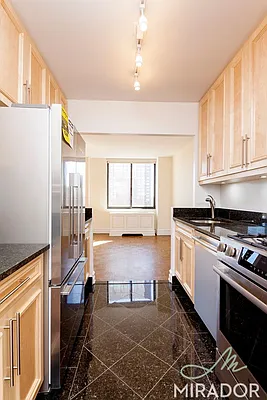 Rented by Mirador Real Estate | media 35