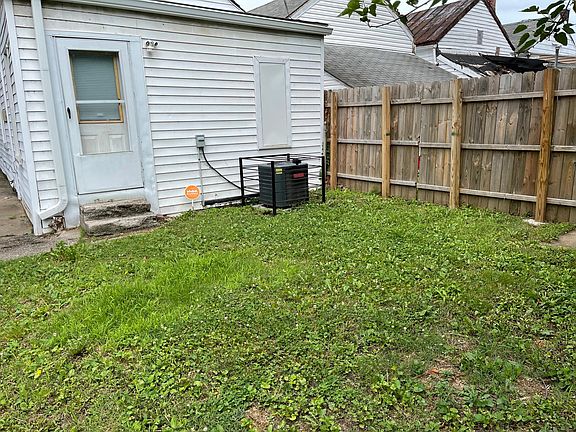 2nd image of 217 N 23rd St