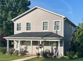 3102 Collingwood St NE #B, Roanoke, VA 24012