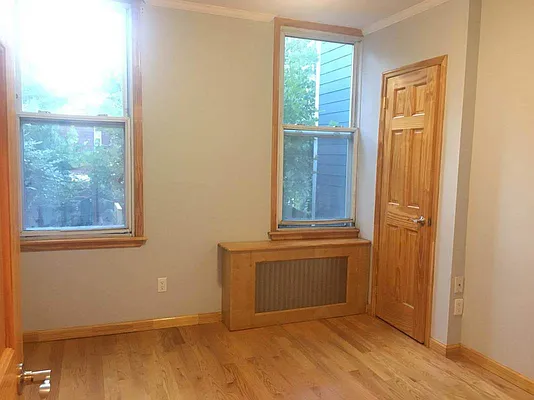 Rented by Capri Jet Realty Corp | media 21