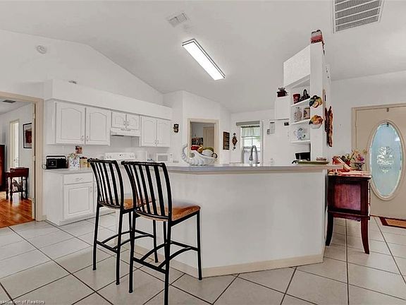 5th image of 5020 Sturgeon Dr