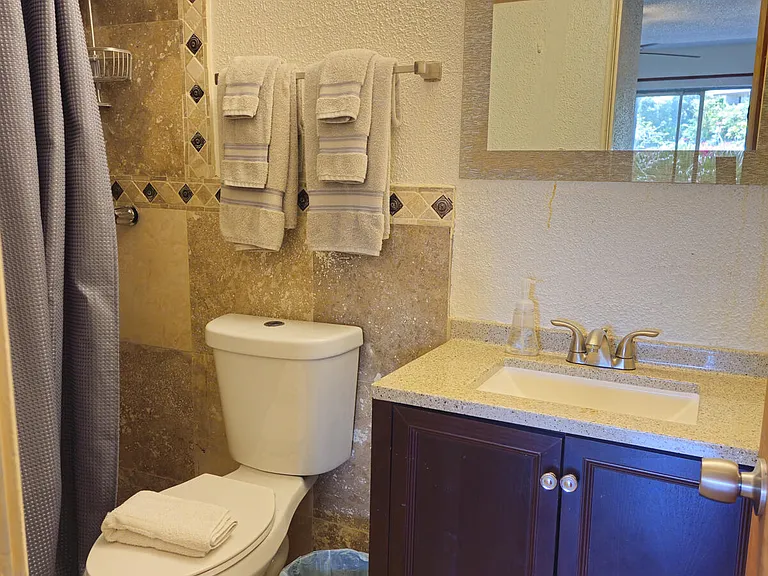 216 Golden Rock Est — Photo 14