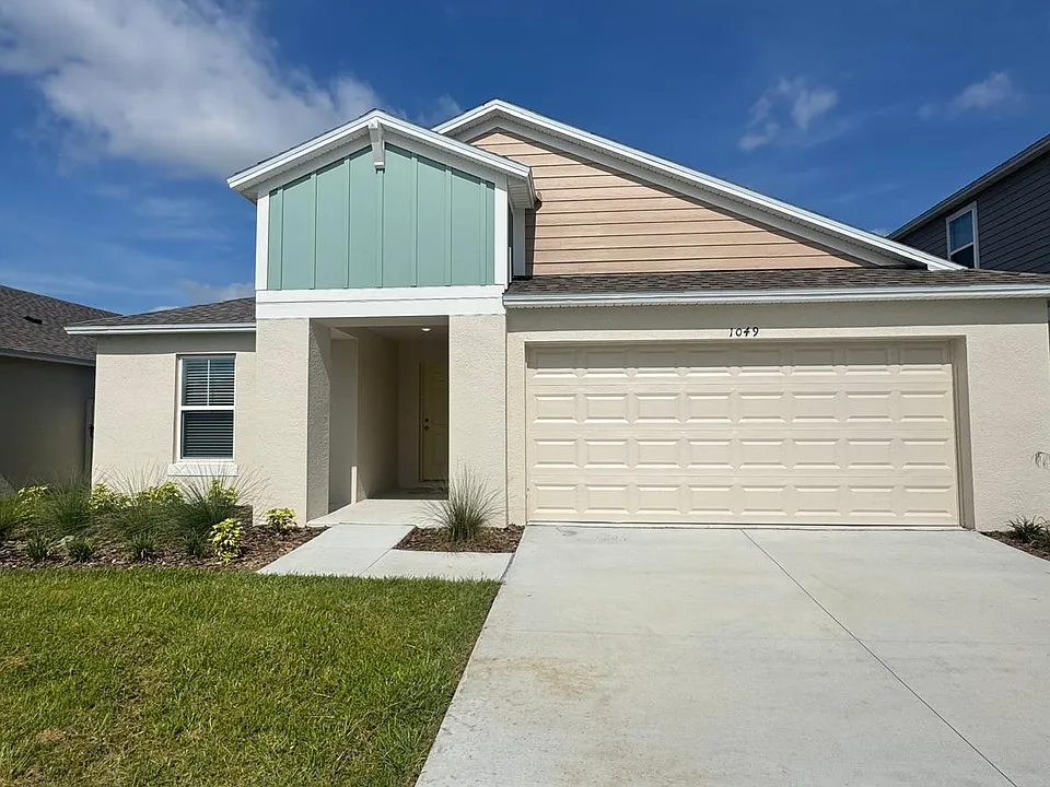 1049 Foreshore Ln